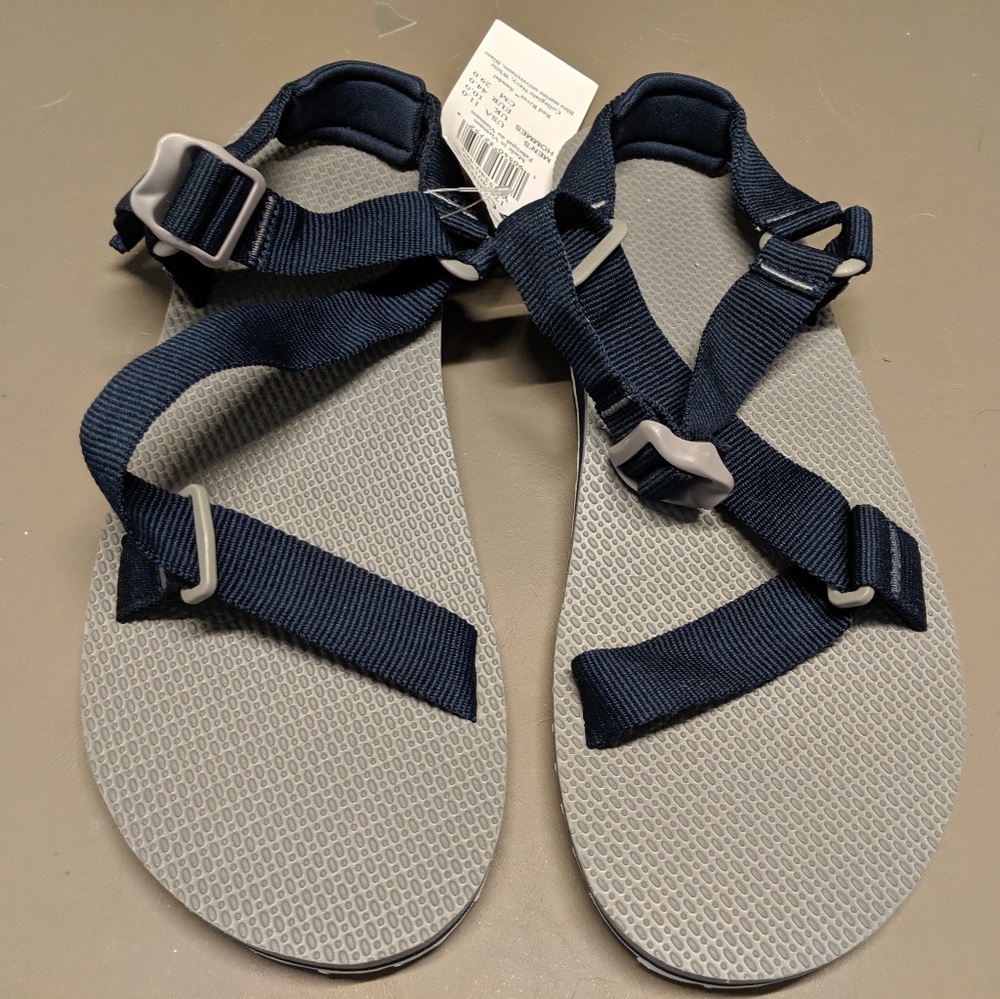 Casual sandals
